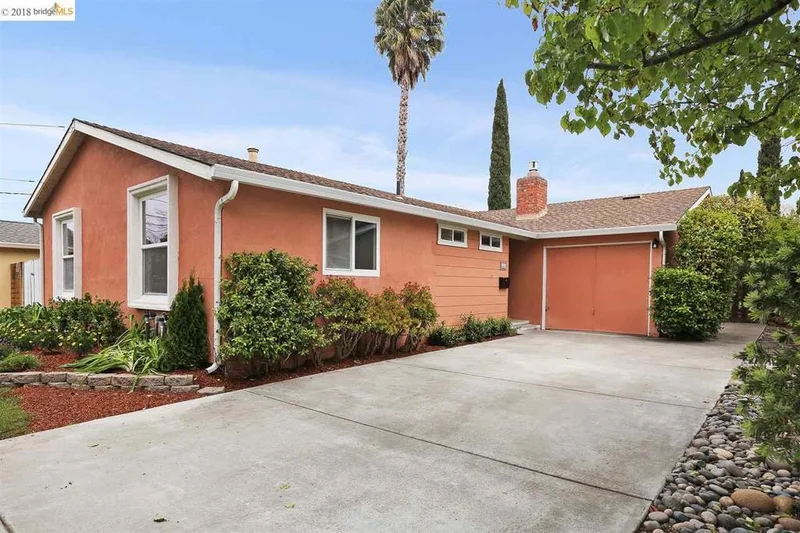 1238 Redwood Dr, Concord, CA 94520