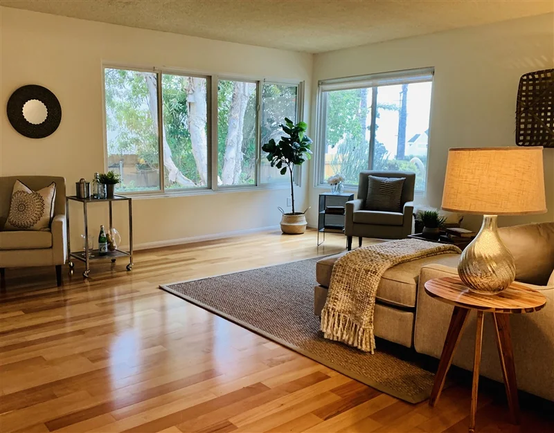 5439 La Jolla Mesa Dr, La Jolla, CA 92037