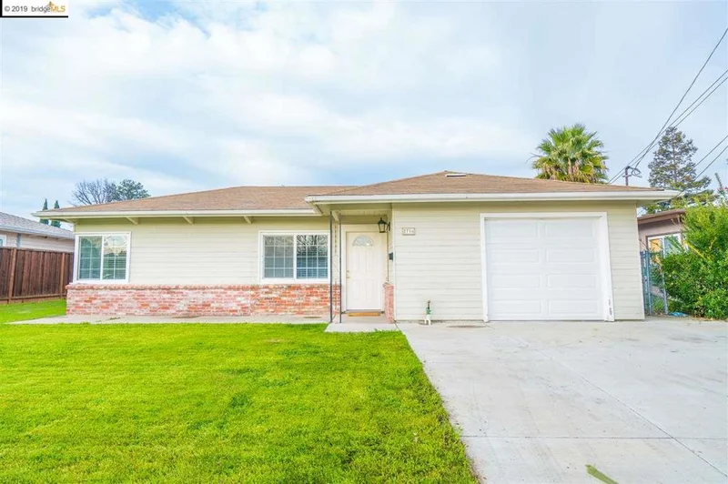 2716 Stamm Dr, Antioch, CA 94509