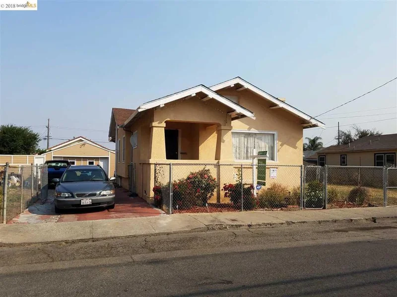 1029 107th Ave, Oakland, CA 94603