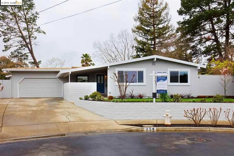 254 Paula Ct, Martinez, CA 94553