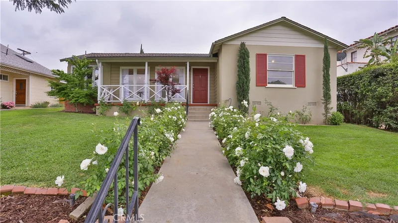 911 La Feliz, Redlands, CA 92373