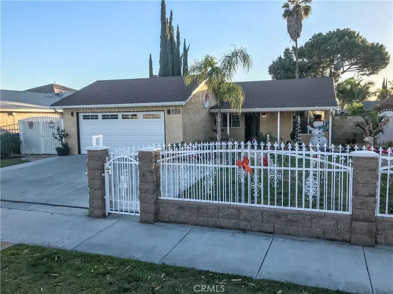 4164 Hale, Riverside, CA 92501