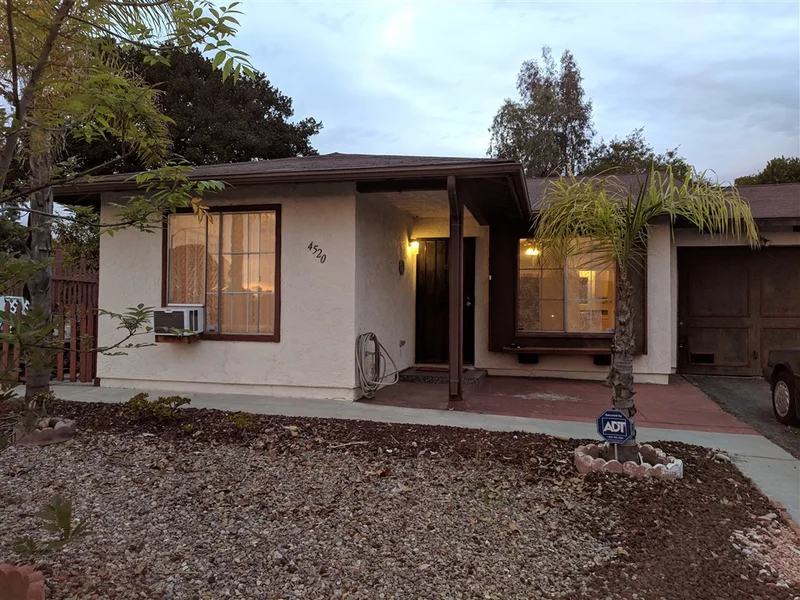 4520 Golden Ridge Dr, Oceanside, CA 92056