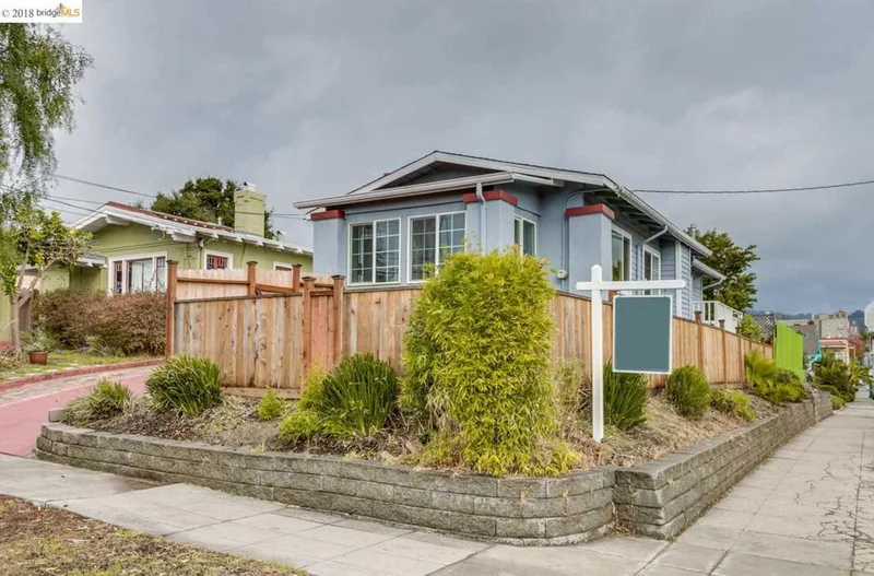 1256 33rd St, Oakland, CA 94610