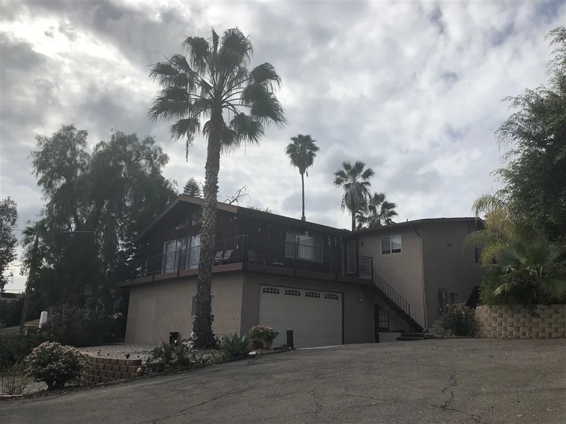 228 Woodland, Vista, CA 92084