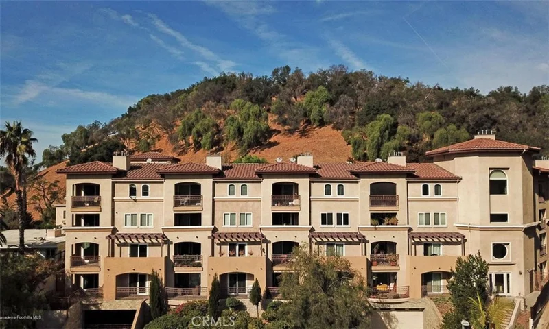 6221 Monterey #301, Los Angeles, CA 90042
