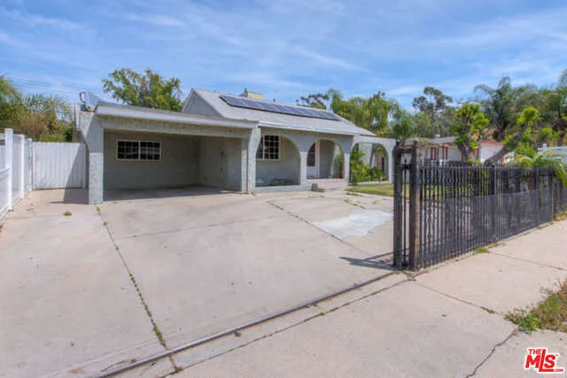 11876 Cometa, Pacoima, CA 91331