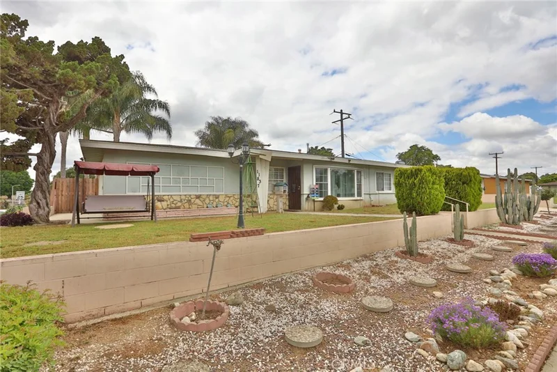 11837 Ramsey, Whittier, CA 90605