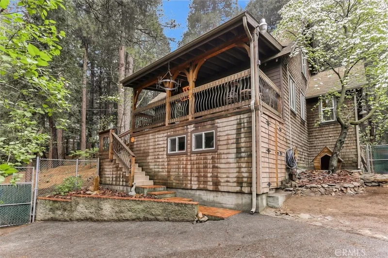 454 Highway 138, Crestline, CA 92325
