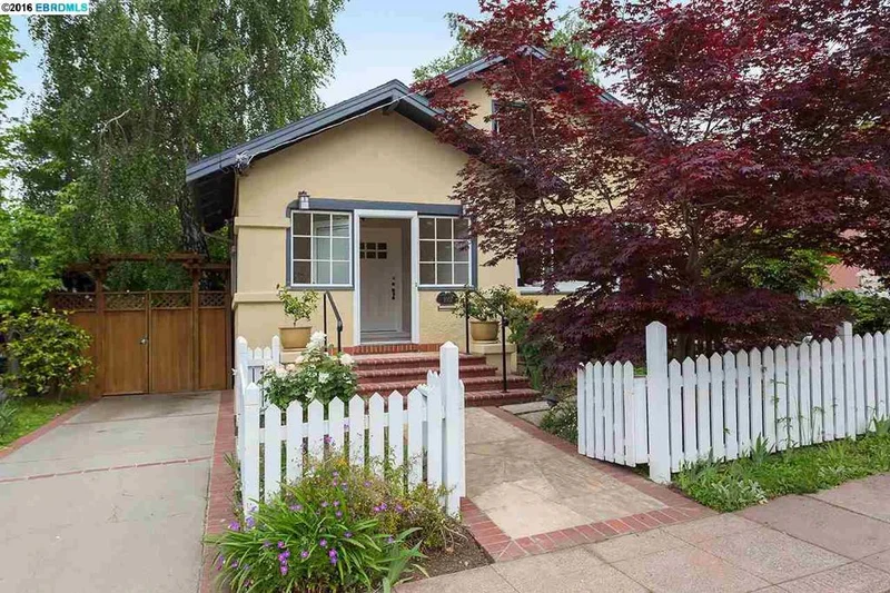 1015 Colusa Ave, Berkeley, CA 94707