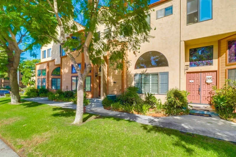 8894 Highwood Dr #Unit B, San Diego, CA 92119