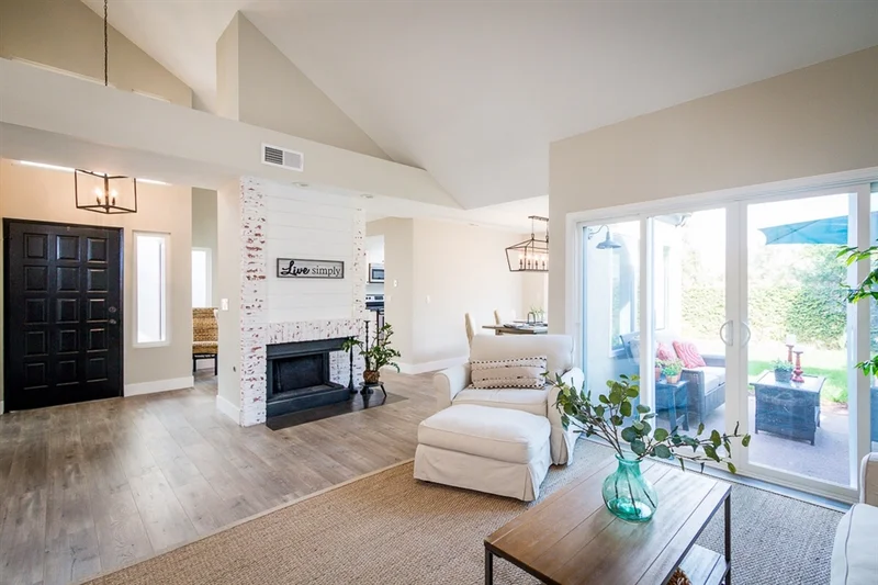 1242 Aristotle Glen, Escondido, CA 92026