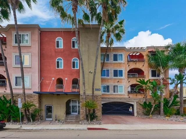 860 Turquoise St #328, San Diego, CA 92109