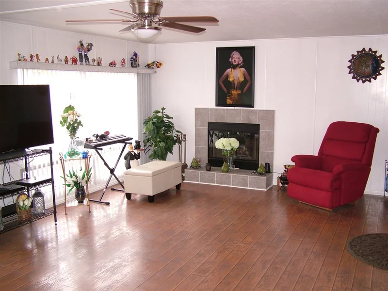 2950 Iris Ave. #84, San Diego, CA 92154