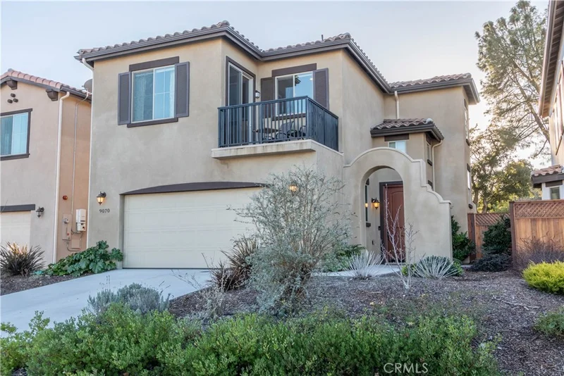 9070 Coromar Court, Atascadero, CA 93422