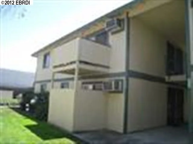1133 Meadow Ln #11, Concord, CA 94520-3750
