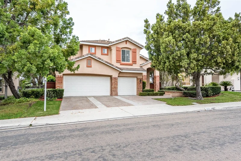 2273 Green River Dr., Chula Vista, CA 91915