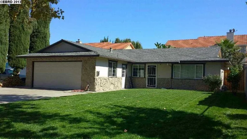 878 Estates Dr, Brentwood, CA 94513-1216