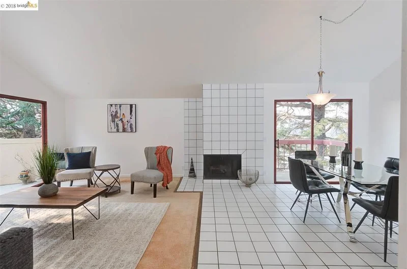 25912 Hayward Blvd #301, Hayward, CA 94542