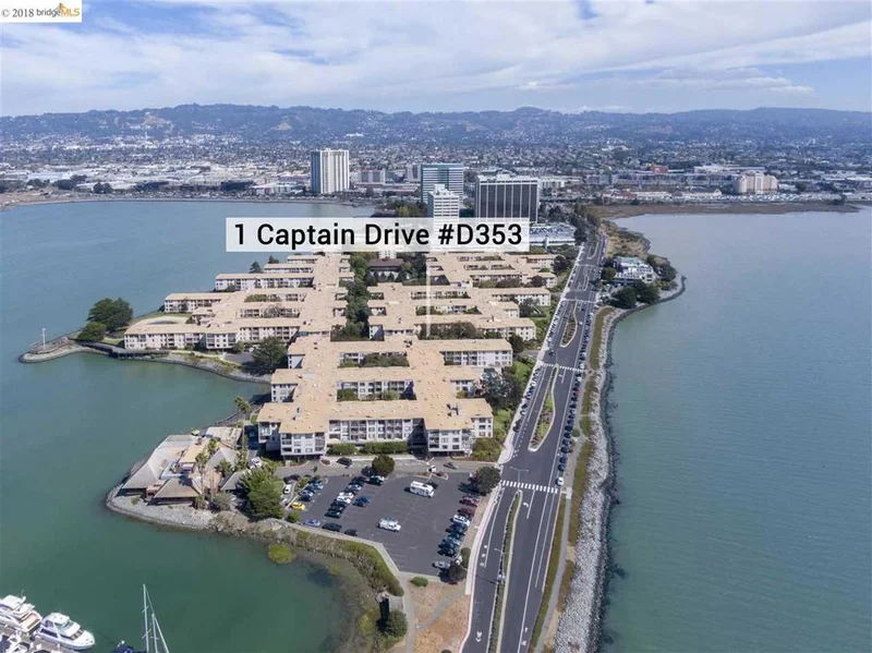 1 Captain Dr #D353, Emeryville, CA 94608