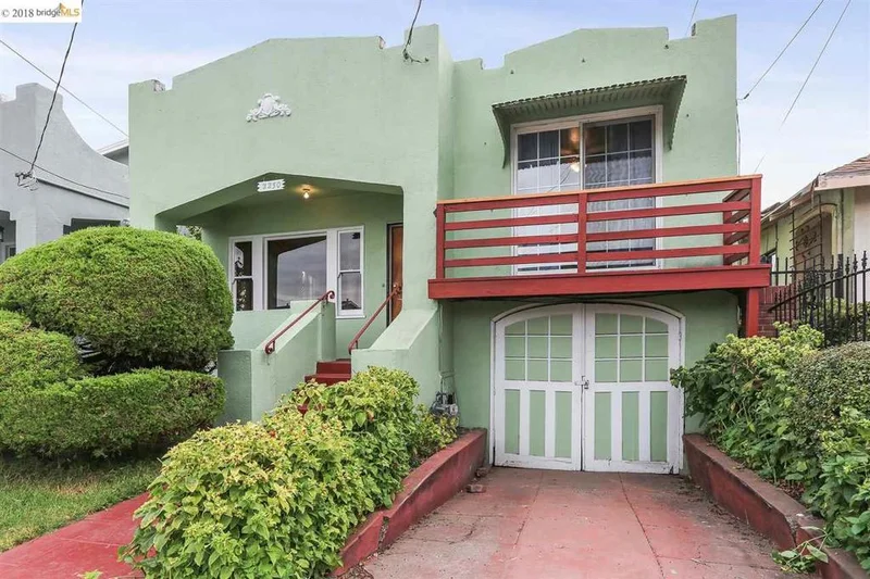 2250 66th Ave, Oakland, CA 94605