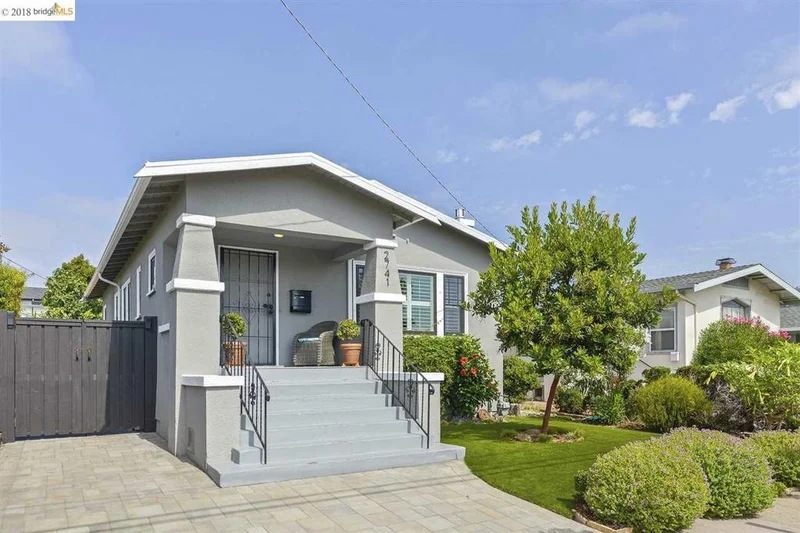 2741 68th Ave, Oakland, CA 94605