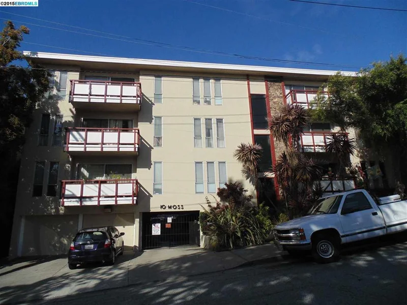 10 Moss Ave #10, Oakland, CA 94610