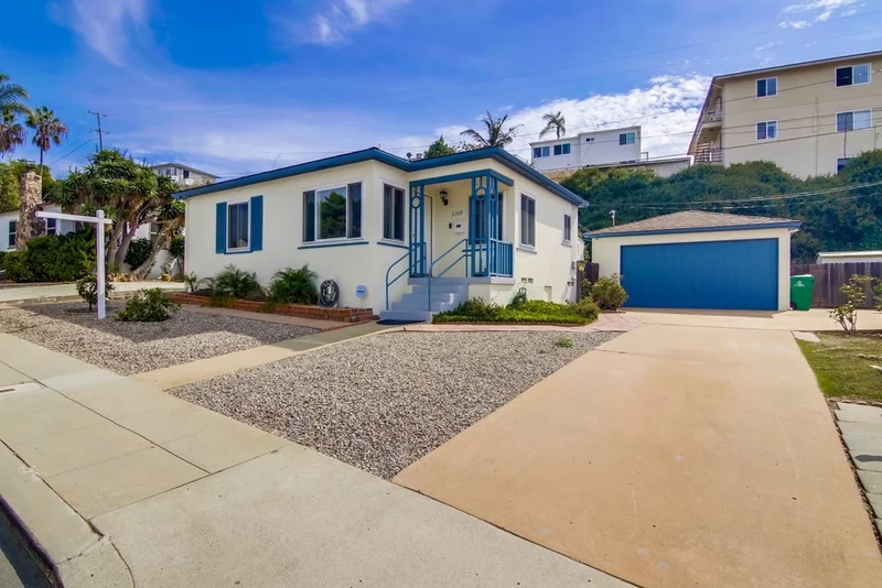 2309 Poinsettia Drive, San Diego, CA 92106