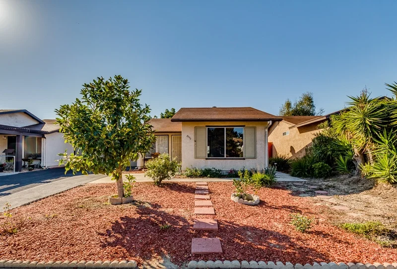 4533 Golden Ridge Dr, Oceanside, CA 92056