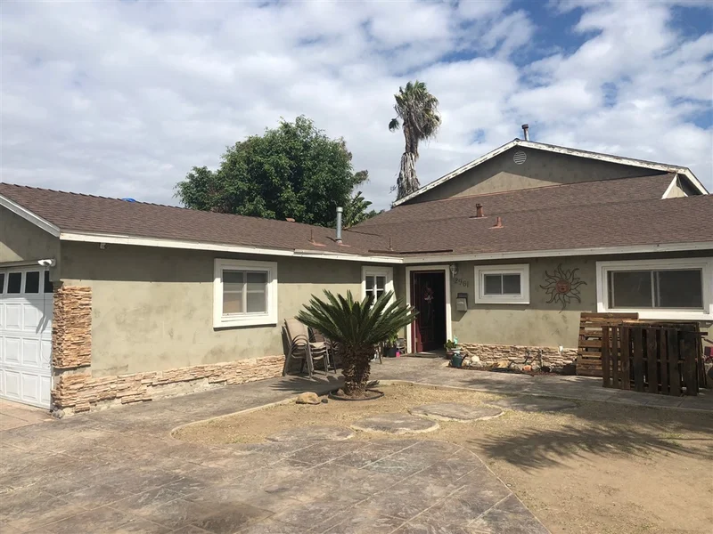2961 Calle Cumbre, San Diego, CA 92139