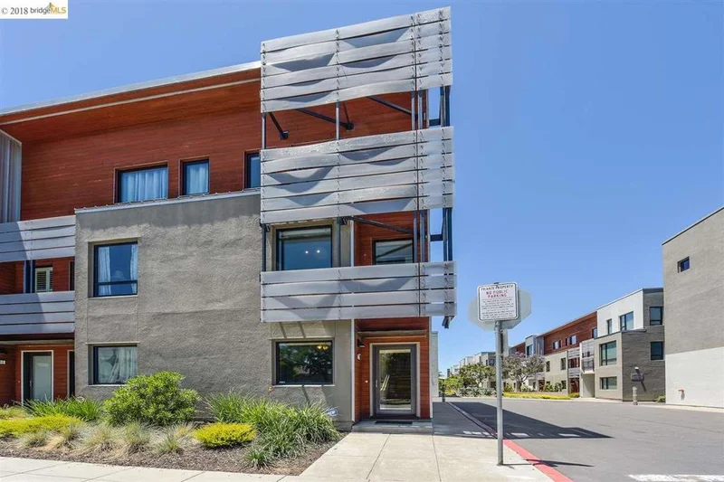 1235 Wood, Oakland, CA 94607
