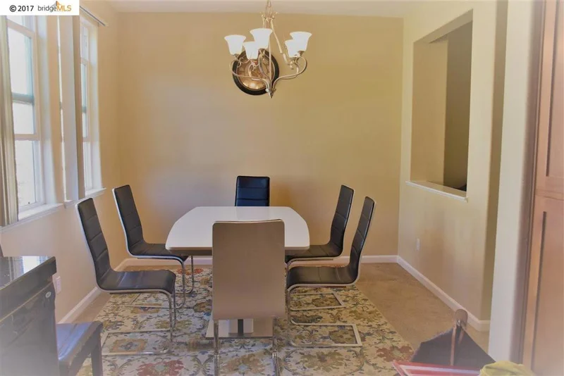22500 Amador St #4, Hayward, CA 94541