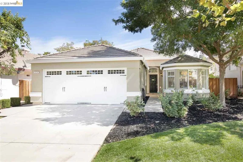 524 Apple Hill Dr, Brentwood, CA 94513