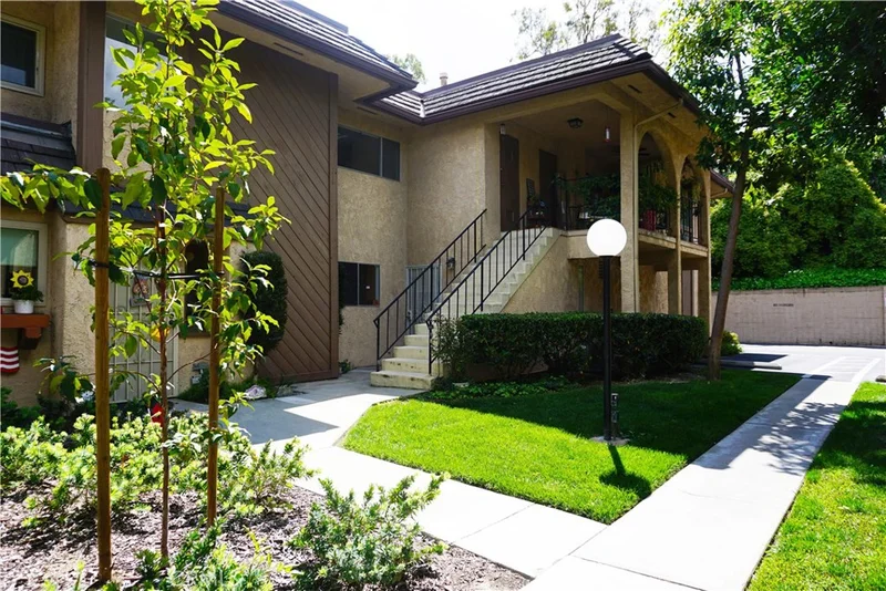 1024 Las Lomas #C, La Habra, CA 90631