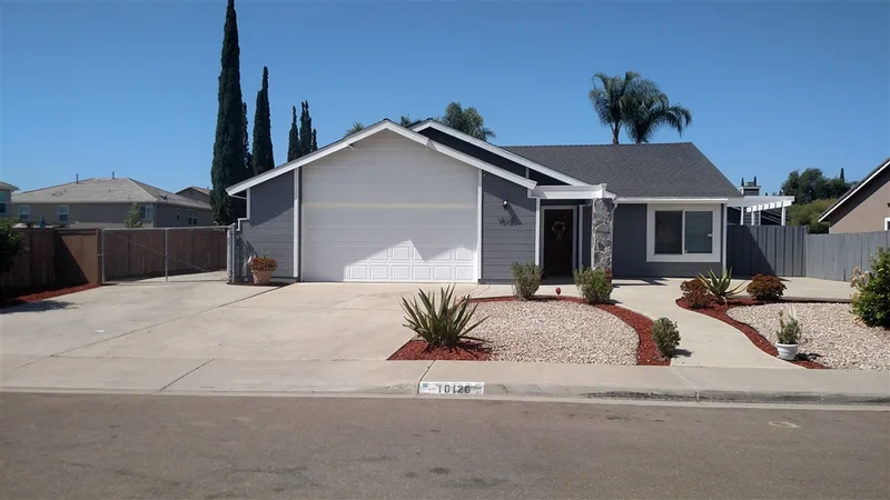 10120 Ranchito Place, Lakeside, CA 92040