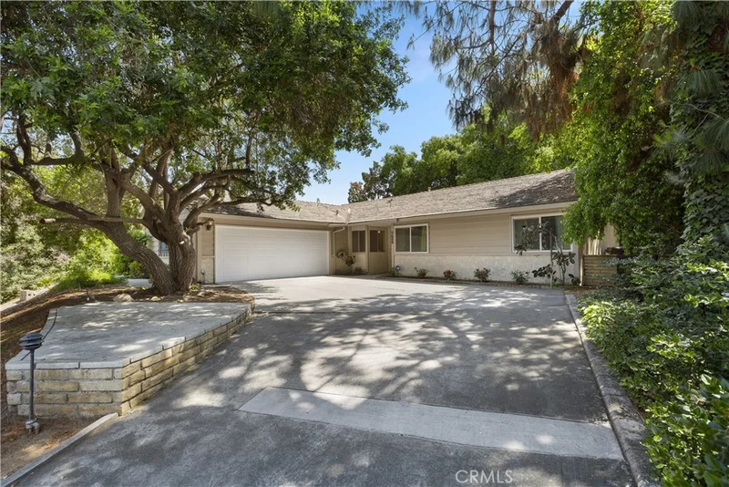 5600 Via Callisto, Riverside, CA 92506