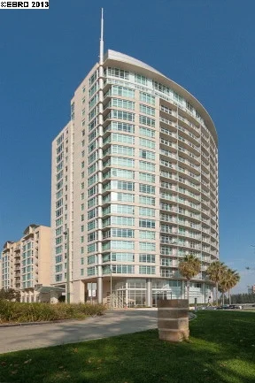 1 Lakeside Dr 514, Oakland, CA 94612-4609
