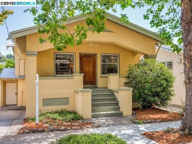 5559 Kales Avenue, Oakland, CA 94618