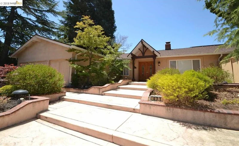 421 Saint Norbert Dr, Danville, CA 94526