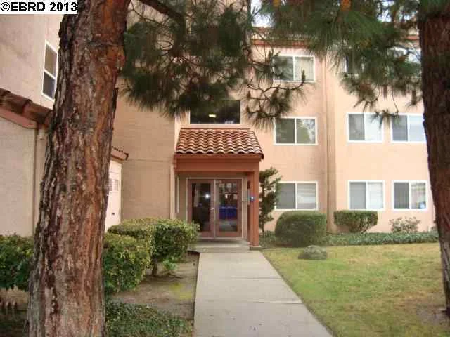 1000 Evergreen Ter #1109, San Pablo, CA 94806-3860
