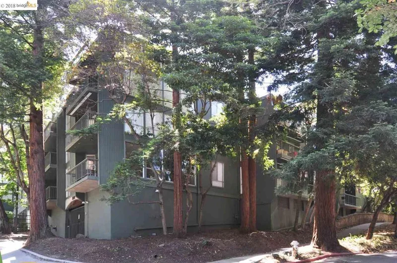 2700 Le Conte Ave #201, Berkeley, CA 94709