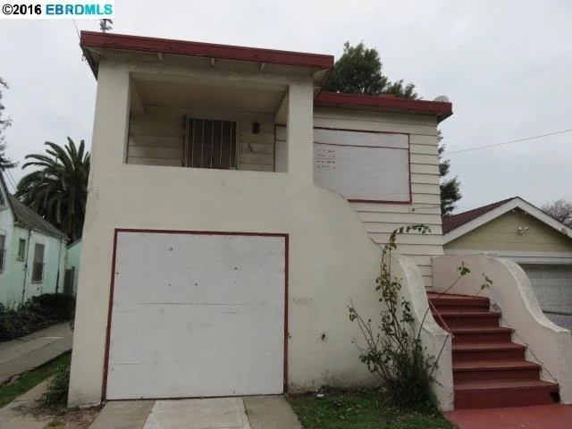 561 13th St, Richmond, CA 94801