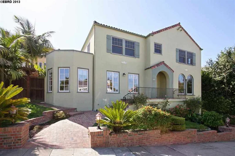 631 Hillgirt Cir, Oakland, CA 94610-3708