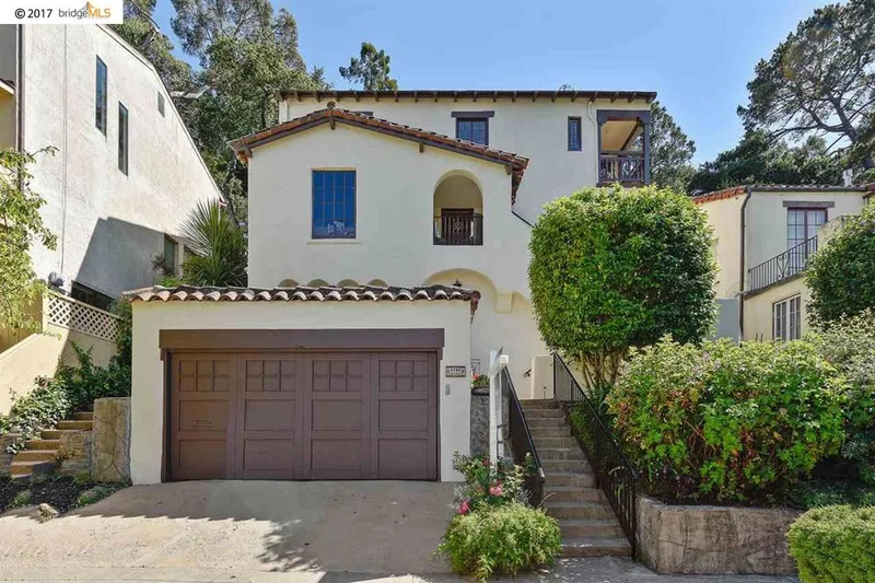 1151 Holman Rd., Oakland, CA 94610-2512