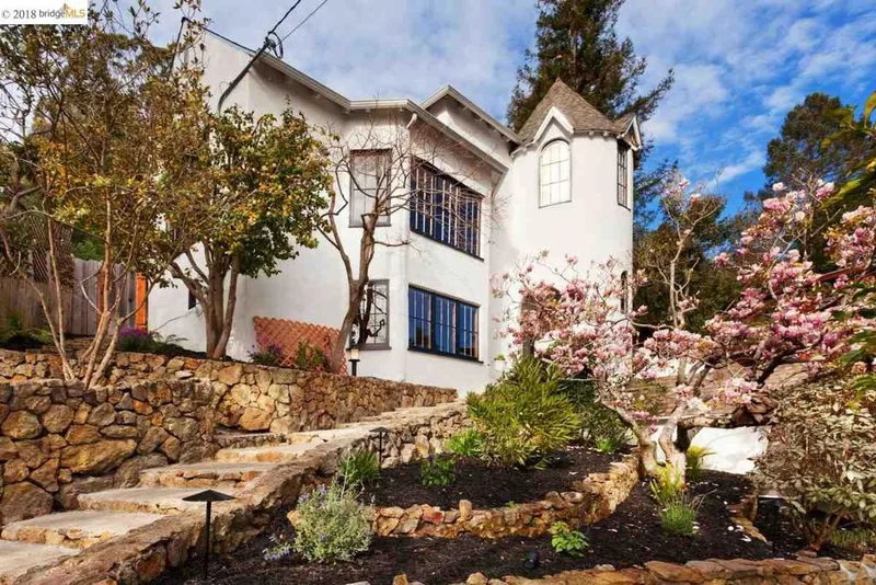 1147 Keith Ave, Berkeley, CA 94708