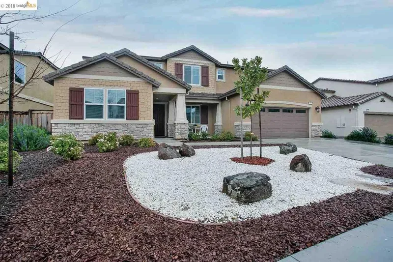 104 Muir Ct, Oakley, CA 94561