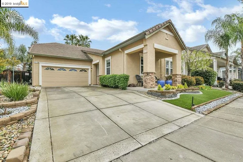 910 Snapdragon Way, Brentwood, CA 94513