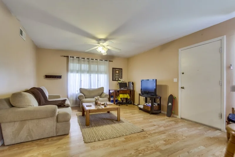 10328 Restful Ct., Santee, CA 92071