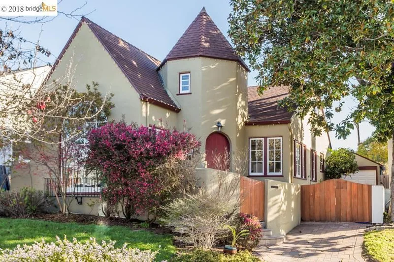 5514 Picardy Dr, Oakland, CA 94605